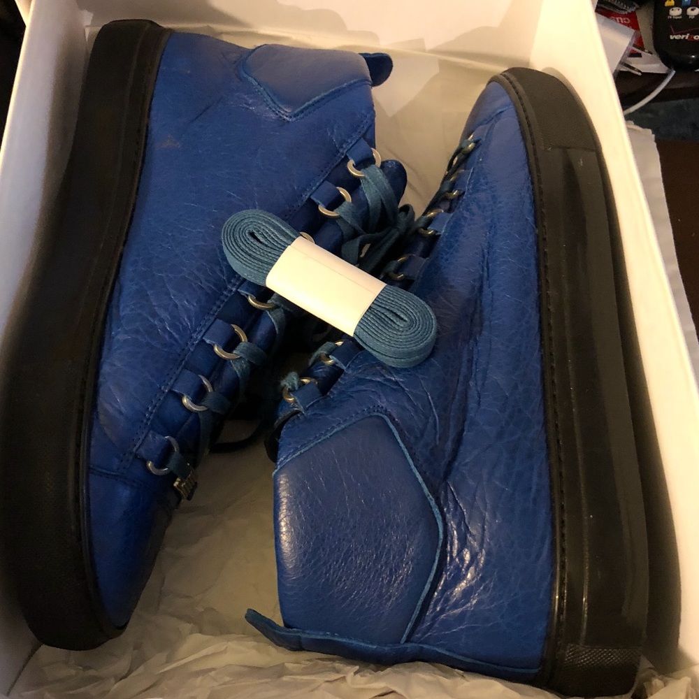 Balenciaga Arena